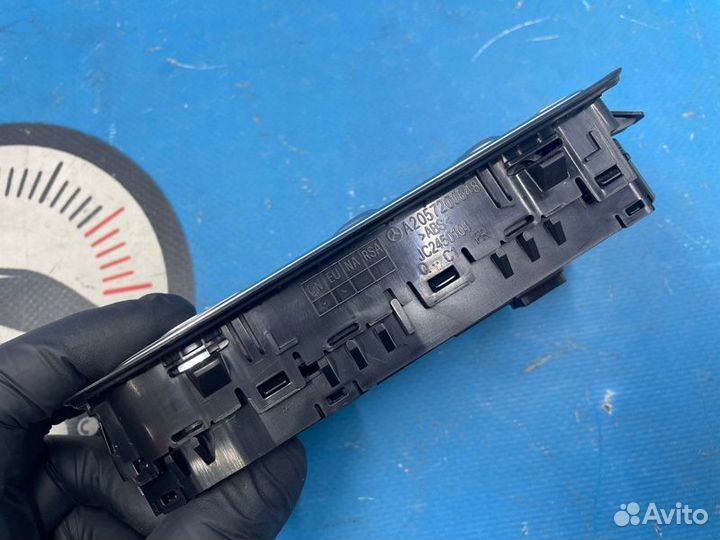 Блок управления стеклоподъемниками передний правый