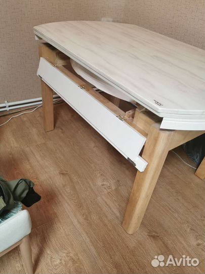 Кухонный стол