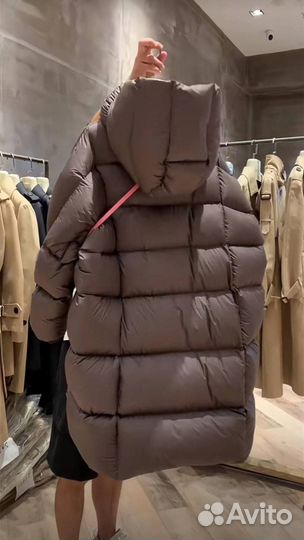 Пуховик Max Mara удлиненный (хит 2024)