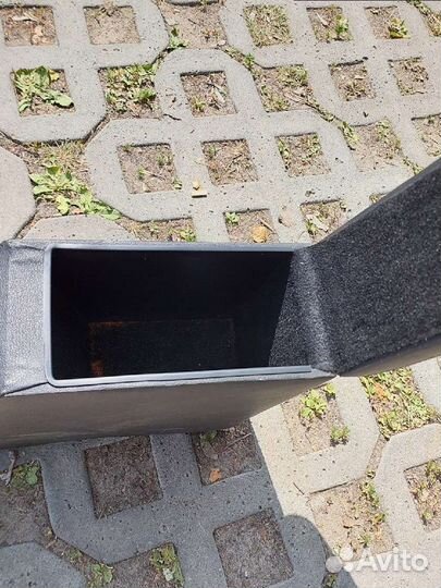 Подлокотник