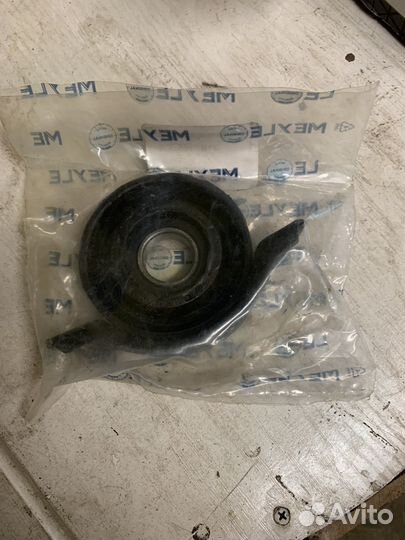 Подвесная опора кардана Mersedes w124