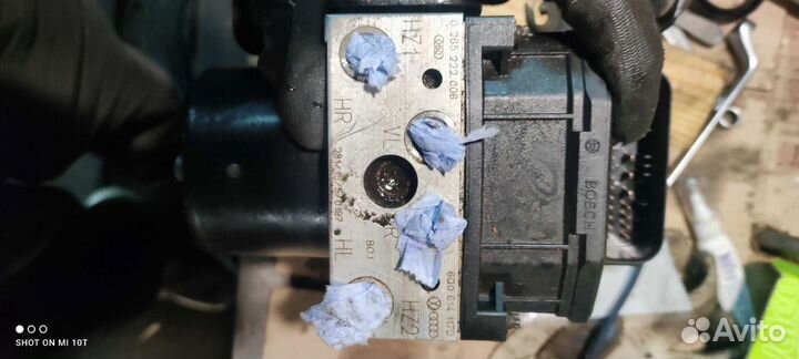 Блок ABS bosch 6Q0 615 117D