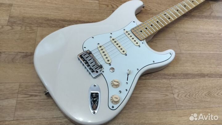 Электро гитара