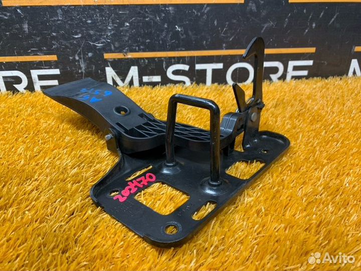 Замок капота Audi A5 8T cdnc 2014