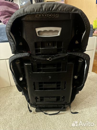 Автомобильное кресло maxi cosi