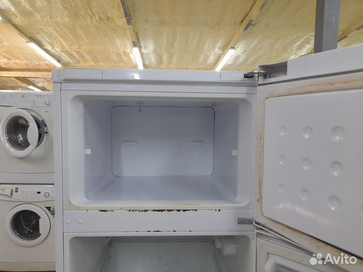 Холодильник Beko DS328000(Д869)(2497)