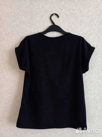 Базовая футболка