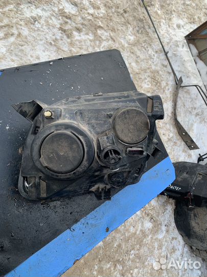 Фара правая renault duster 1