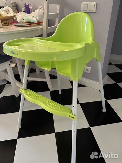Стульчик для кормления babyton