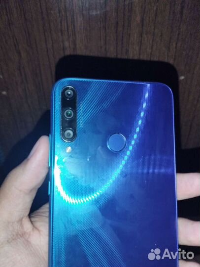 Телефон honor 9c