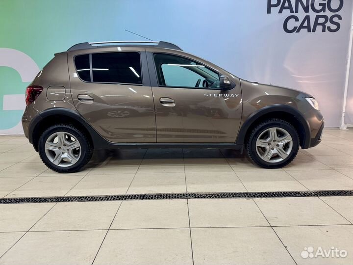 Renault Sandero Stepway 1.6 МТ, 2019, 44 630 км
