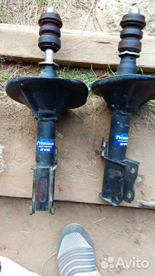 Запчасти на автомобиль Мазда 626gc