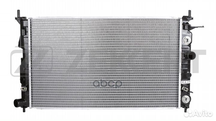 Радиатор охлаждения двигателя Opel Vectra B 95