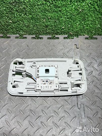 Фонарь салона (плафон) Toyota Prius 1500 2006