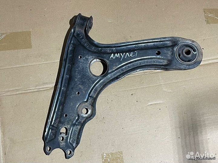 Рычаг передний нижний Chery Amulet A15