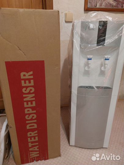 Куллер для воды