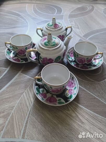 Неполный чайный сервиз