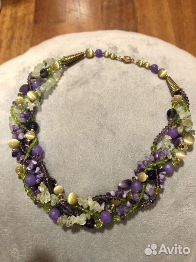 Колье, ожерелье