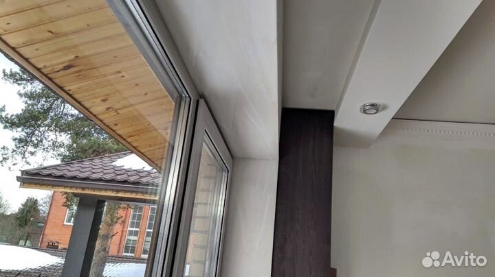 Подоконник из искусственного камня, откос из камня