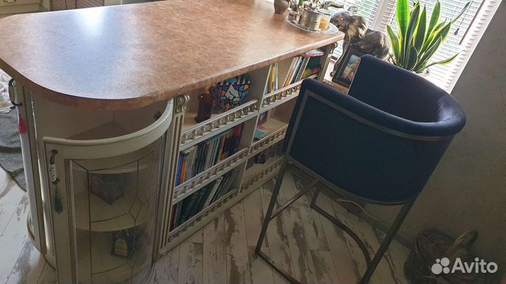 Барная стойка/стол/шкаф