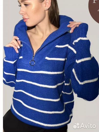 Свитер в полоску женский