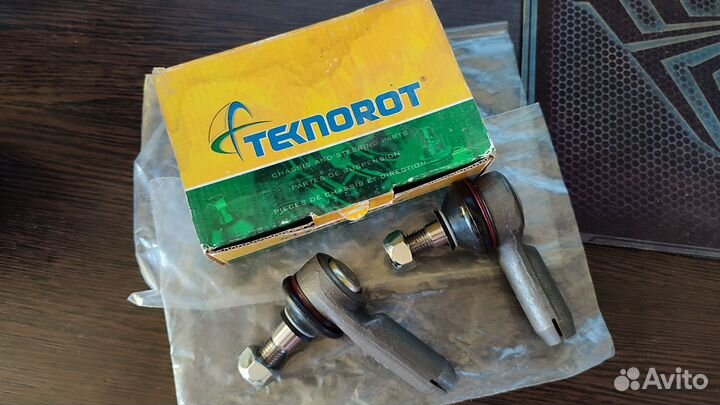 Рулевые наконечники Audi 100 200 A6 V8 44 C3 C4