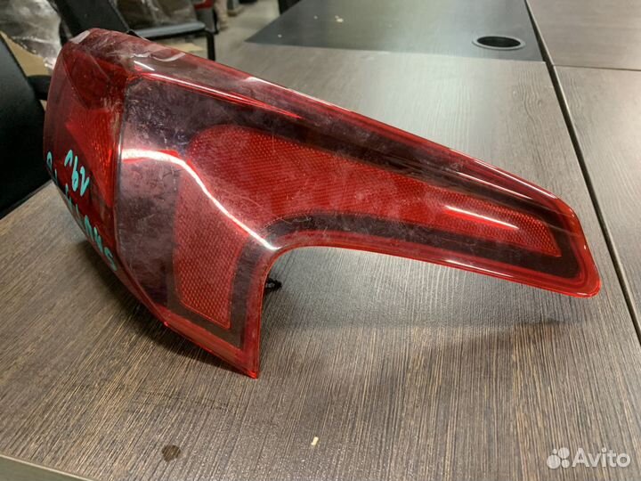 Хендай санта фе 4 тм задний правый фонарь