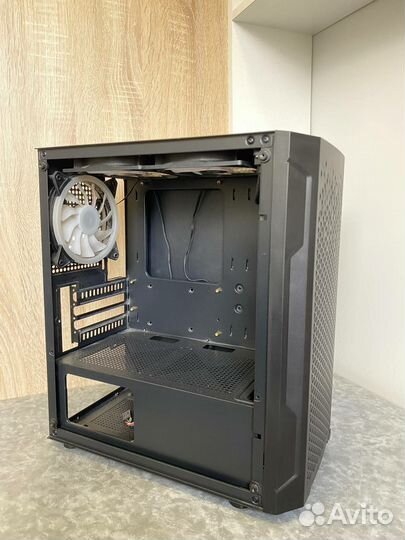 Aerocool trinity mini v3