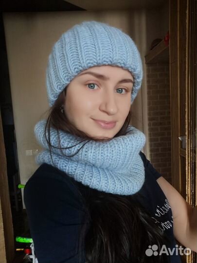 Новый комплект шапка + снуд