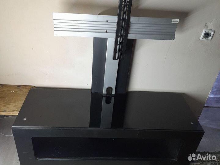 Стеклянная тумба под тв телевизор