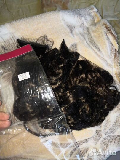 Накладные волосы на заколках