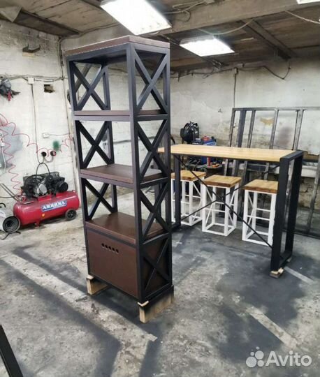 Полки стеллажи в стиле лофт