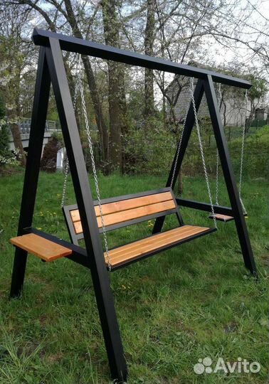 Садовая качеля