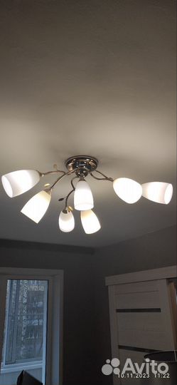 Люстра потолочная подвесная бу