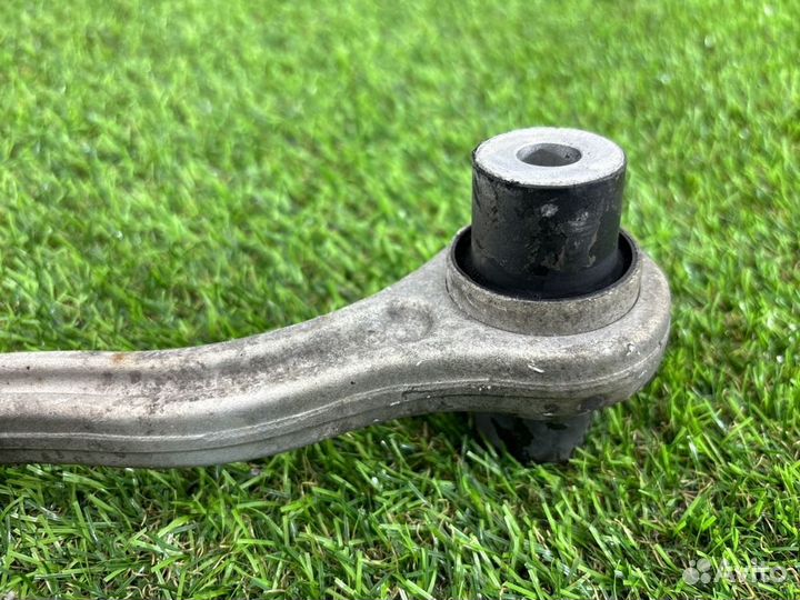 Рычаг подвески задний правый Mercedes-Benz C-Class