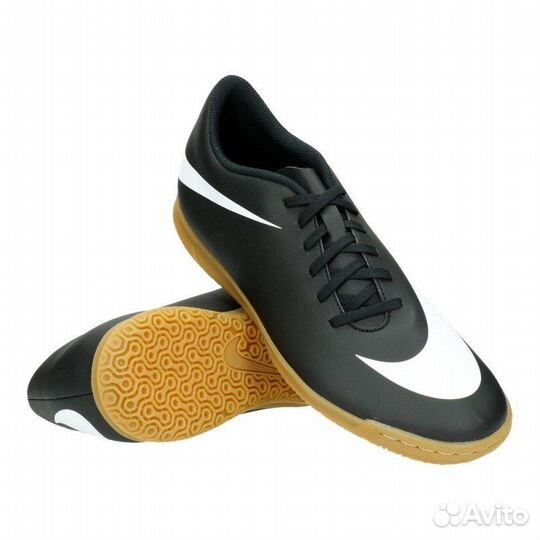 Бутсы футзальные Nike