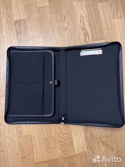 Кожаная папка-планшет для документов на молнии