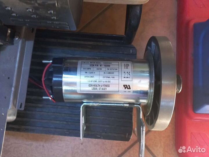 Электродвигатель для беговой дорожки