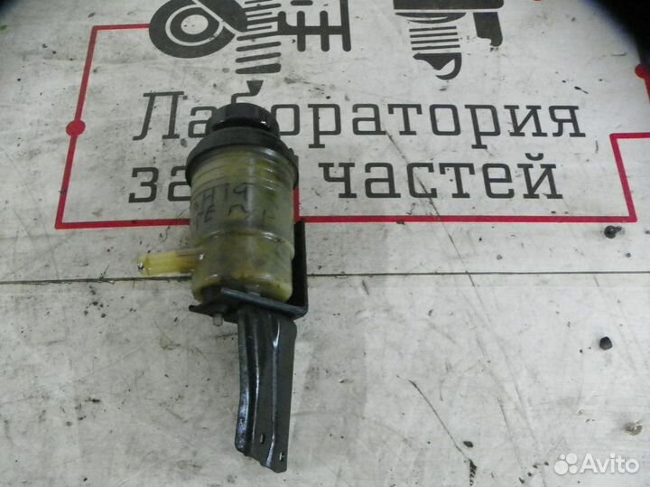 Бачок гур Hyundai Santa Fe