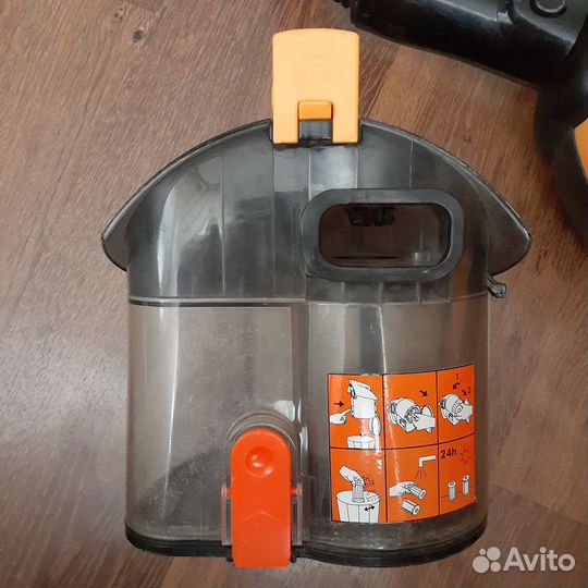 Пылесос Zanussi ZAN1656