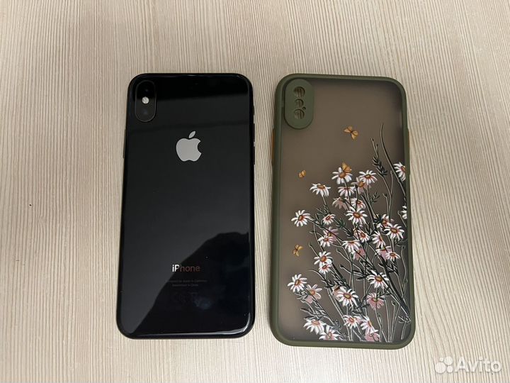 iPhone X, 64 ГБ