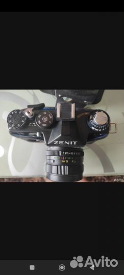 Зеркальный фотоаппарат Зенит 11