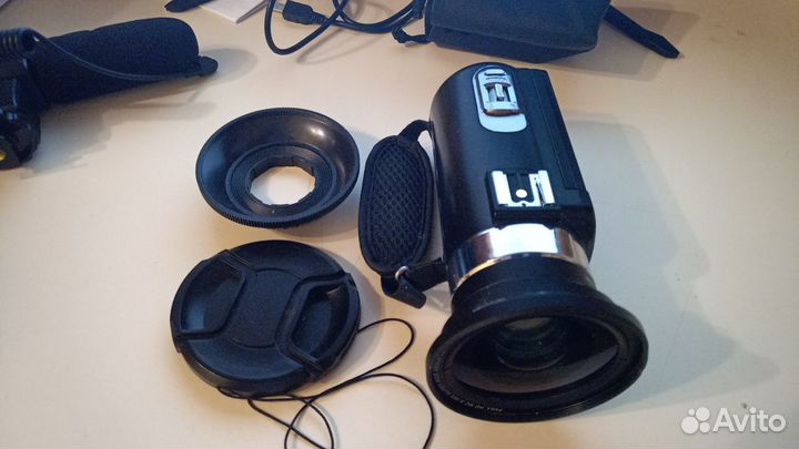 Цифровая видеокамера 4K и визуальный отоскоп