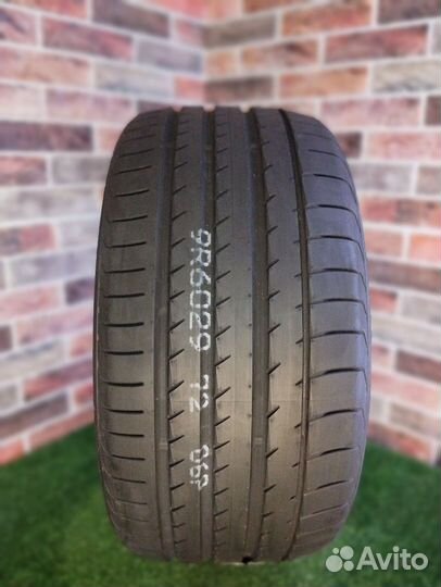 Yokohama Advan Sport V105S 245/45 R18 и 275/40 R18 99Y