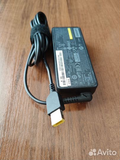 Блок питания Lenovo ADP-65FD B