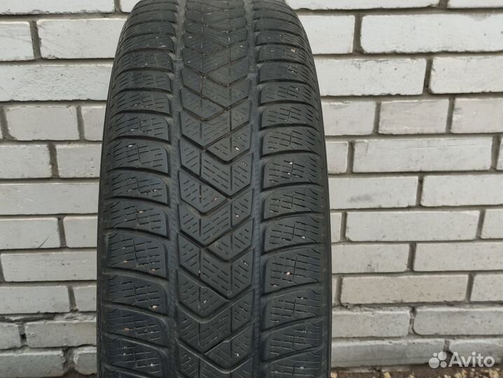Pirelli Scorpion Winter 215/65 R17