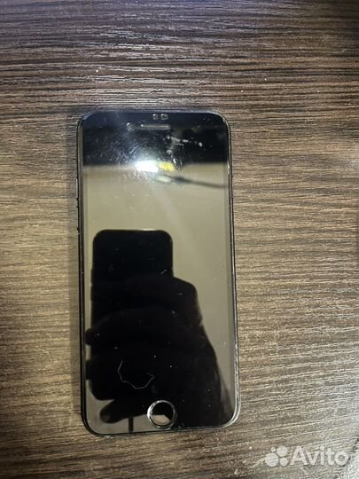 iPhone 7, 32 ГБ
