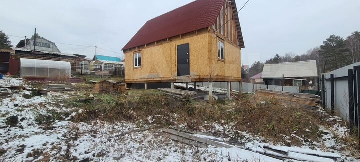 Дом 80 м² на участке 5 сот.