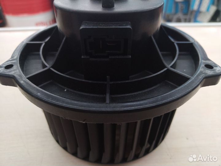 Электродвигатель отопителя