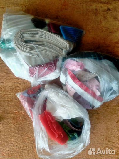 Ткань, лоскуты, ленты, резинки, молнии для рукодел